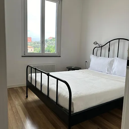 Casa Di May, Holiday Home, Acquasanta - B Apartment La Spezia